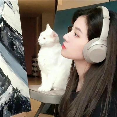 月与莱卡与吸血公主